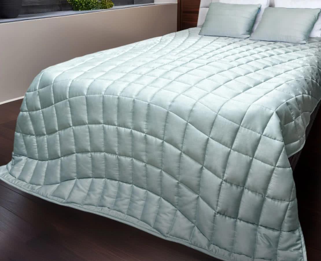 ����������� ������ Wistrova Gravitelle ������ ������ 200�220 ��, 9 �� � ���� 13750 �. � ������������� ���