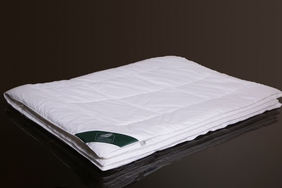 ������ Anna Flaum Mais, ������ � ���� 12225 �. � ������