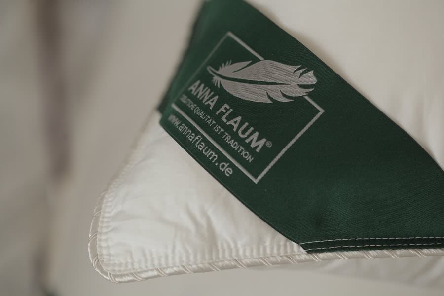 ������� Anna Flaum Herbst, ������� 70�70 �� � ���� 48504 �. � ���