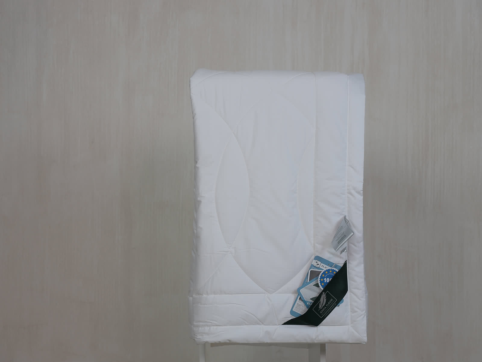 ������ Anna Flaum Aktiv, ������ � ���� 14910 �. � 27 ��������