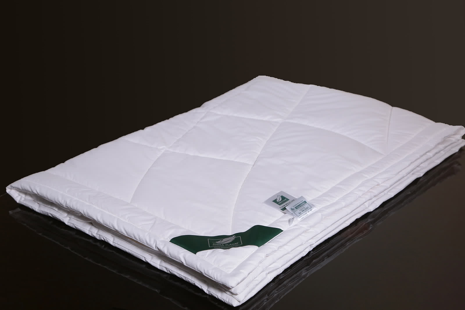 ������ Anna Flaum Merino, ������ � ������ � 39 ��������