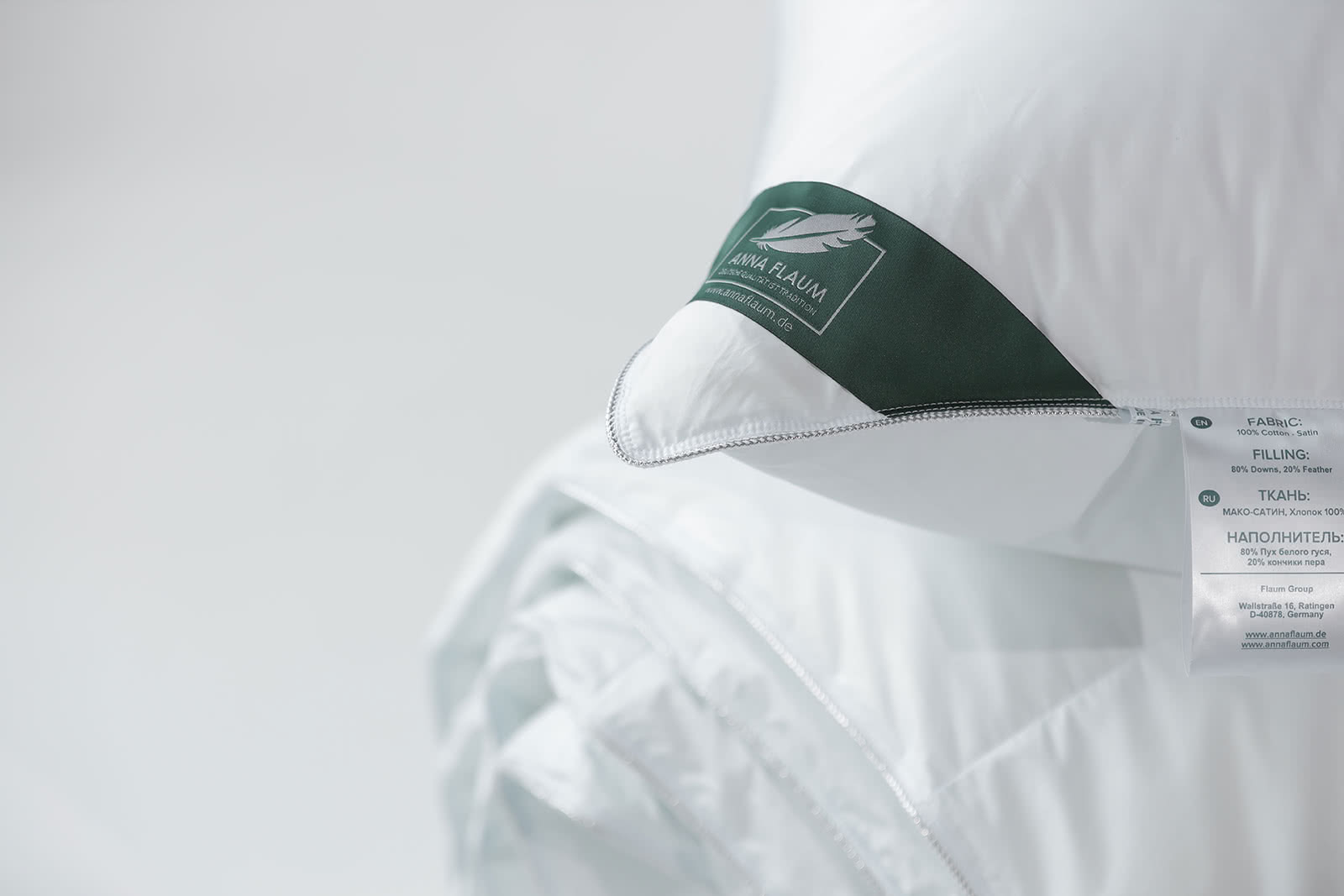 ������� Anna Flaum Eis, ������� 70�70 �� � ���� 28681 �. � ���